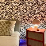 Élégant Appartement à Paris 16e